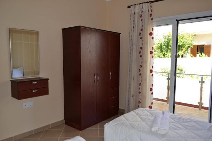 Rios Apartament *